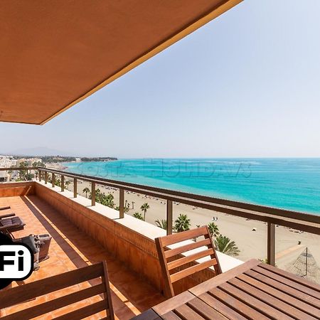 Los Reales 8C Estepona Kültér fotó